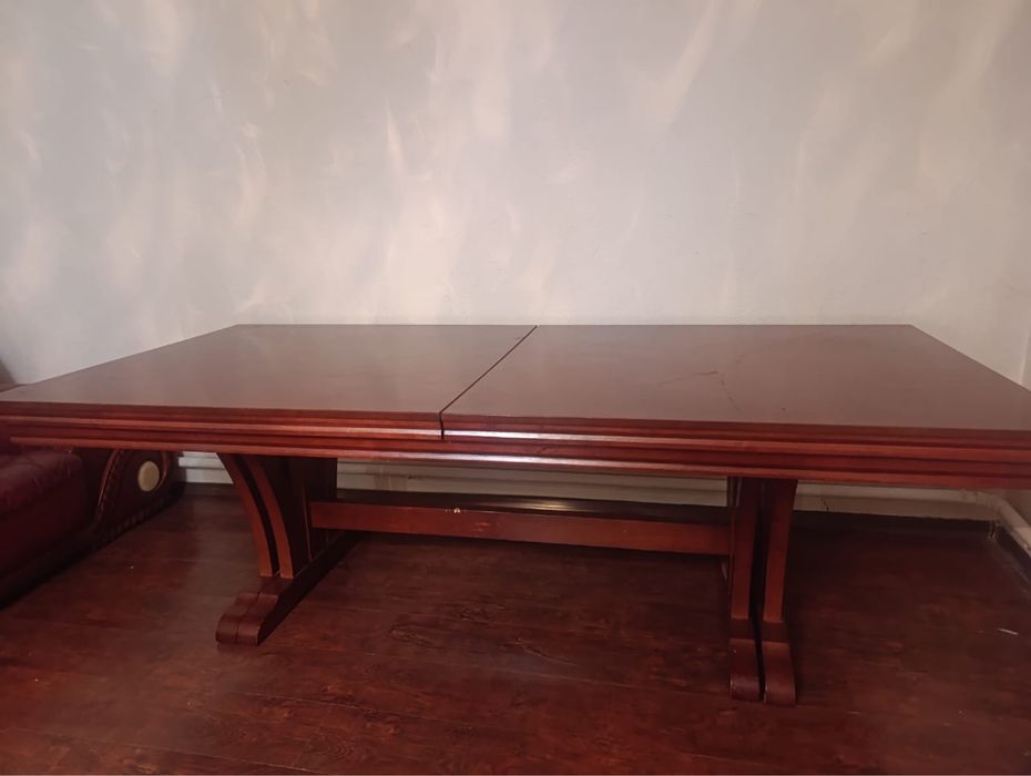 Продам бу деревянные стол со стульями