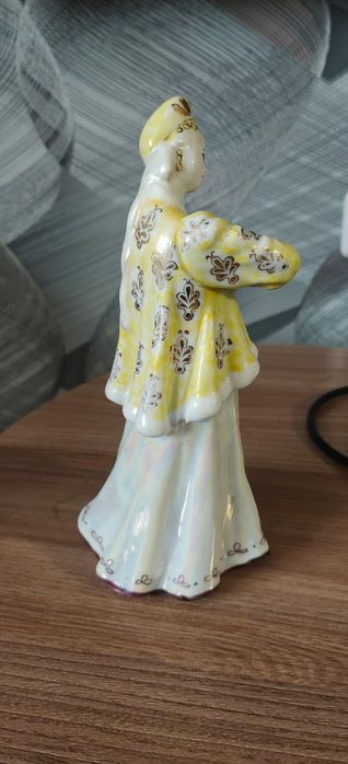 Продам статуэтки сударушка и укутыш