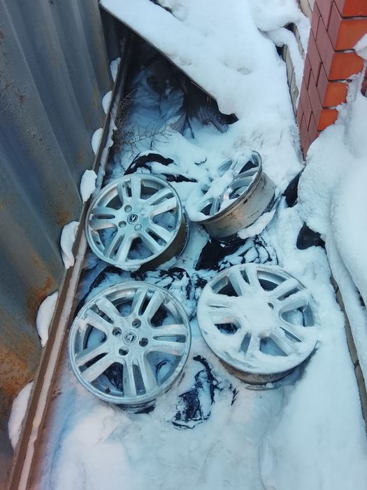 Продам титан диски R15