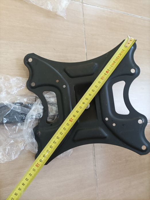 Универсална подвижна стойка за телевизор