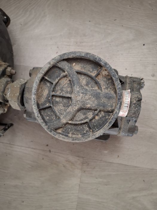 Вакумный насос сатылады!