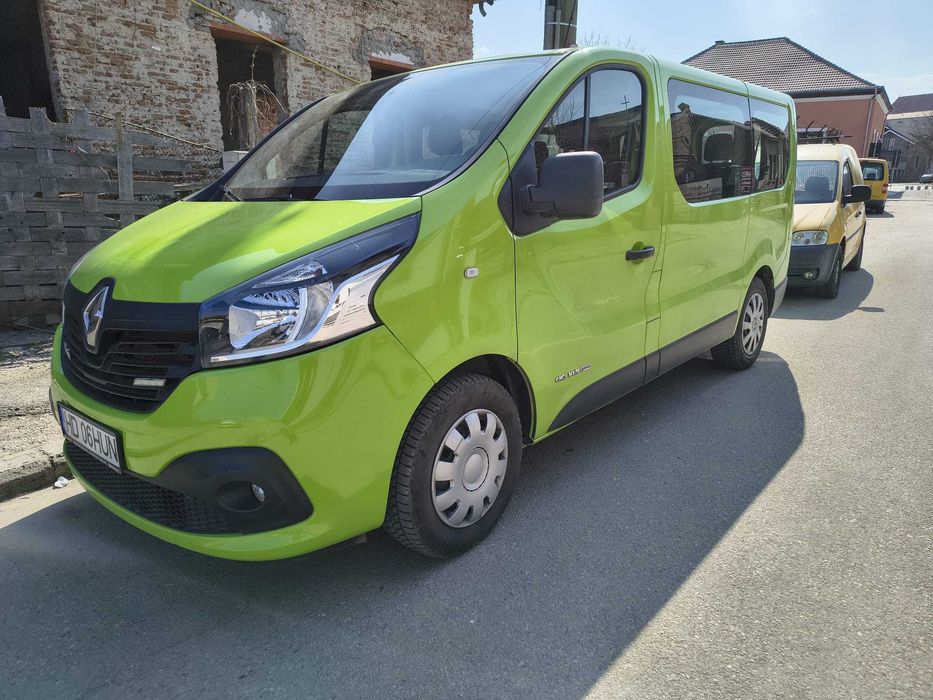 RENAULT Trafic 2015 — imagine 3