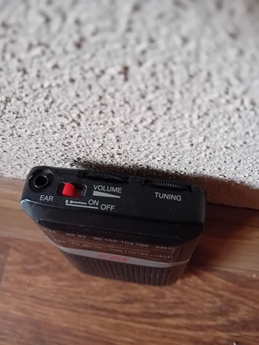 Радио приемници  в перфектно състояние.