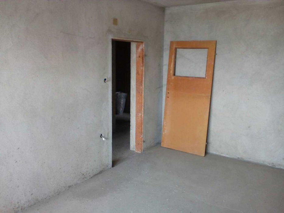 Продава се Тристаен апартамент в Търговище, Изток 1 - 127 кв.м за 494 €/кв.м - Снимка #6