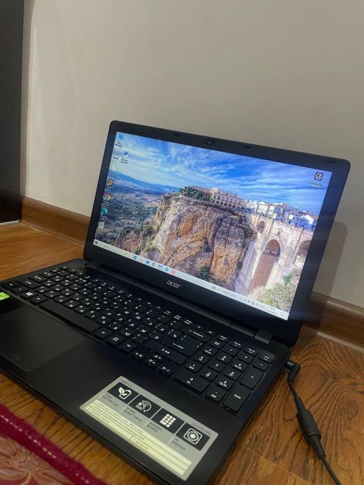 Ноутбук с гарантией