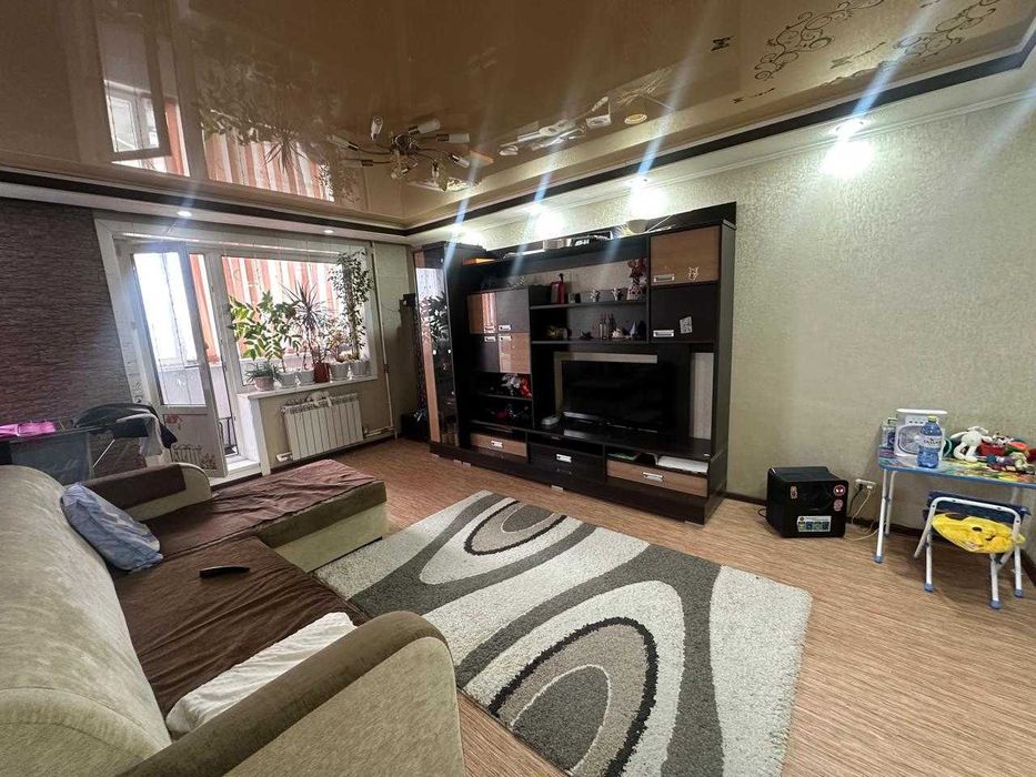 Продается 4 комн квартира Юбилейный,36а