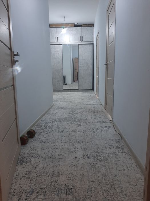 2 xona 4 etaj 16 etajli dom 55 kv metr umumiy maydoni  makler haqi