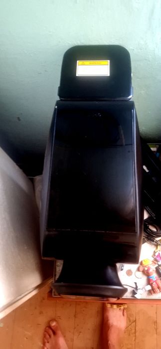 Уред за пречистване на вода със система за обратна осмоза