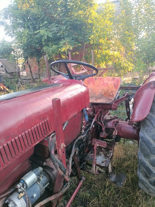 Vând tractor Kararo 30 cai disc 3,4 talere noi