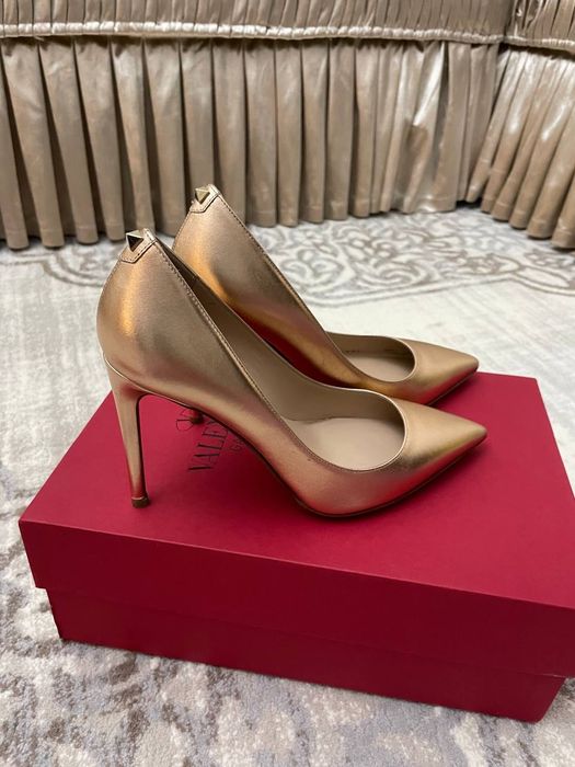 Туфли женские кожанные, Valentino