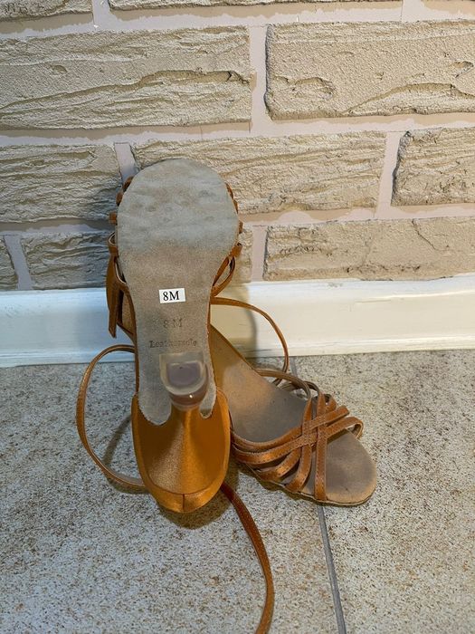 Туфли для танцев