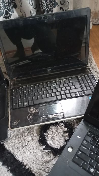 Leptopuri pentru piese unele da semne de viață !