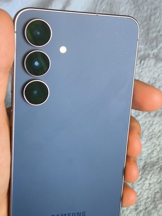 Samsung S25 FE 8/512