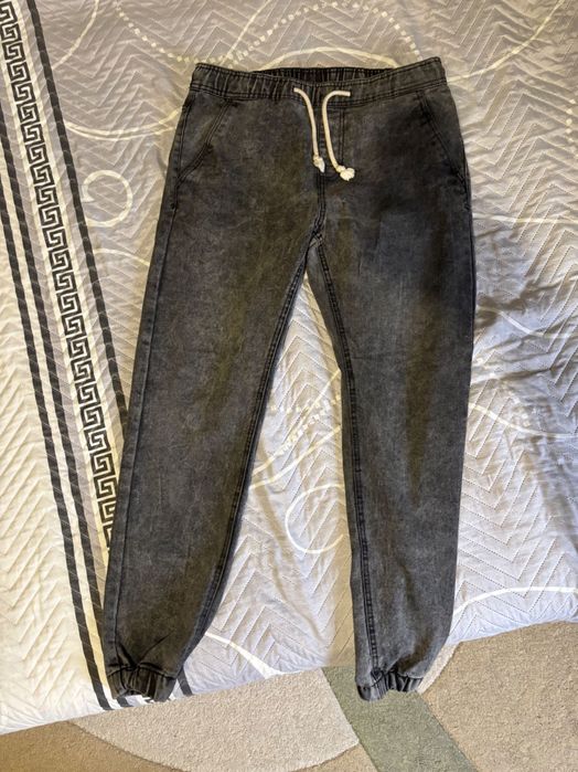 Черно/сиви дънки