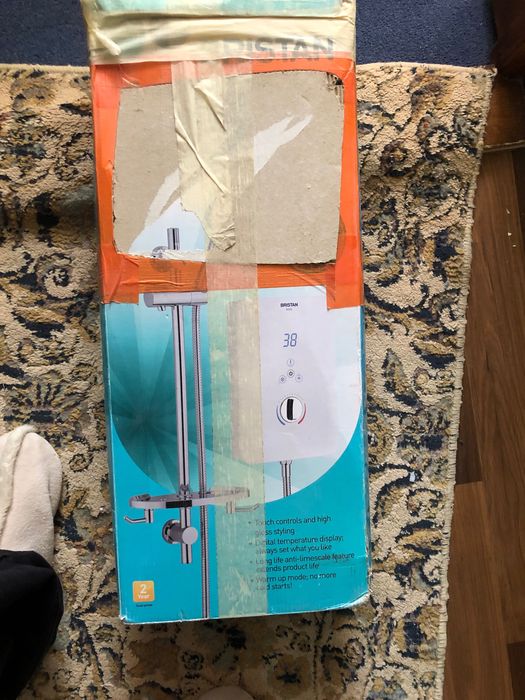 Instant electric apa calda