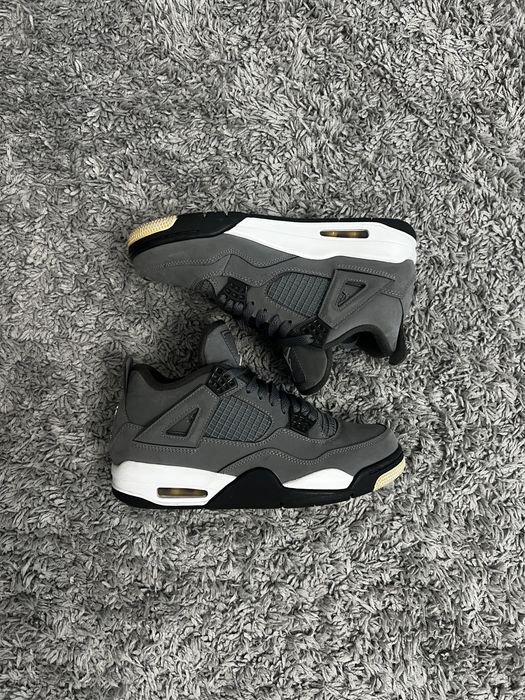 Jordan 4 Cool Grey