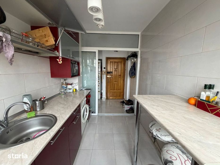 Apartament 3 camere/ Iancului/ metrou 2'