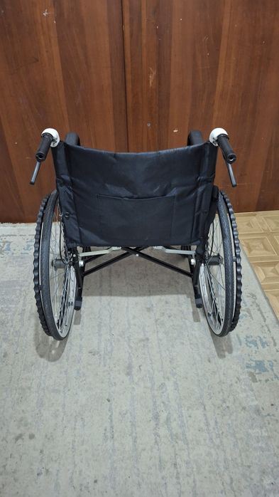 Инвалидная коляска