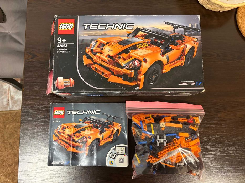 LEGO Technic 42093 Chevrolet Corvette ZR1 utilizat/dezasamblat