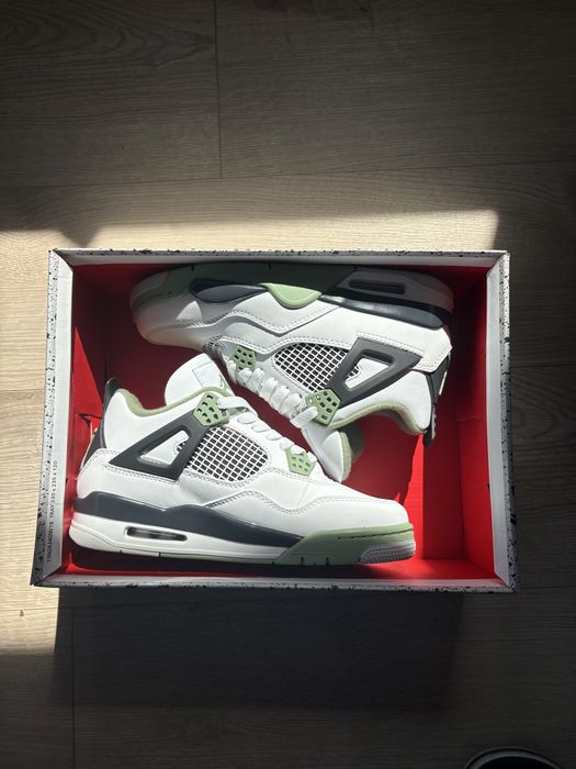 Nike Air Jordan 4 Retro Seafoam marime 39
