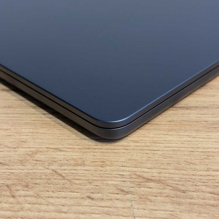 MacBook Air 13 M3 SSD 512GB RAM 8GB Midnight - GARANTIE 12 LUNI | TrueGSM