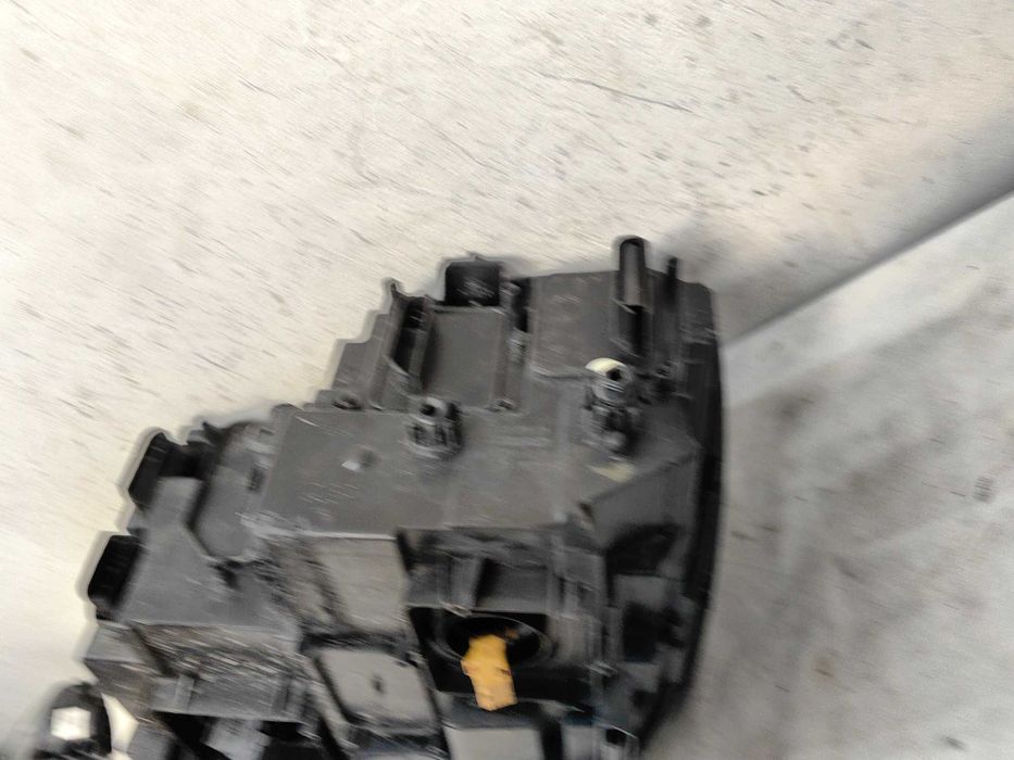 Оригинален фар Vw Tiguan Full Led