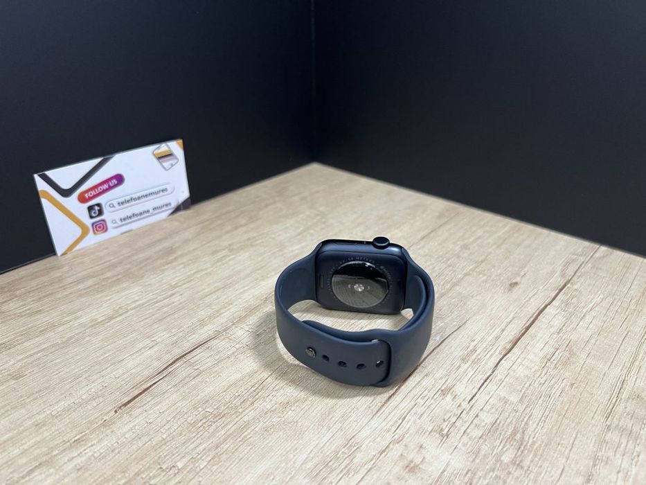 Apple Watch SE3 44mm Midnight Aluminium Case Midnight Sport Band Secon