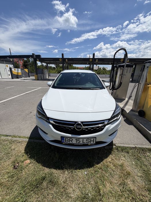 OPEL  ASTRA  K 2017