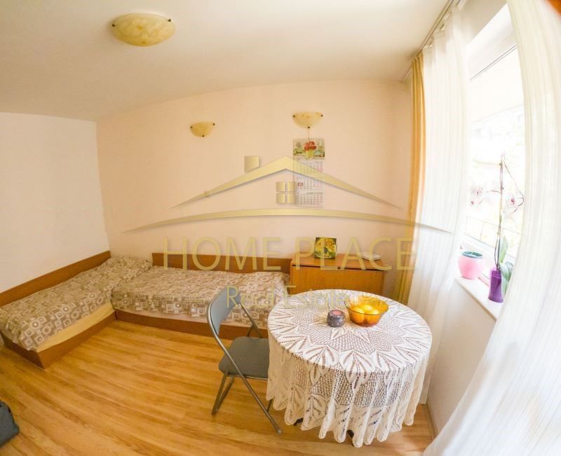 Дава се под наем Едностаен апартамент в Варна, Лятно кино Тракия - 30 кв.м за 306 € - Снимка #2