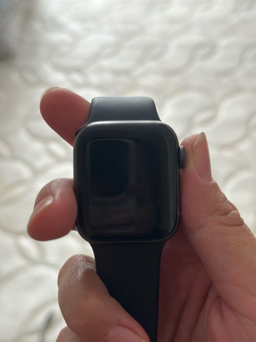 Продам Apple Watch