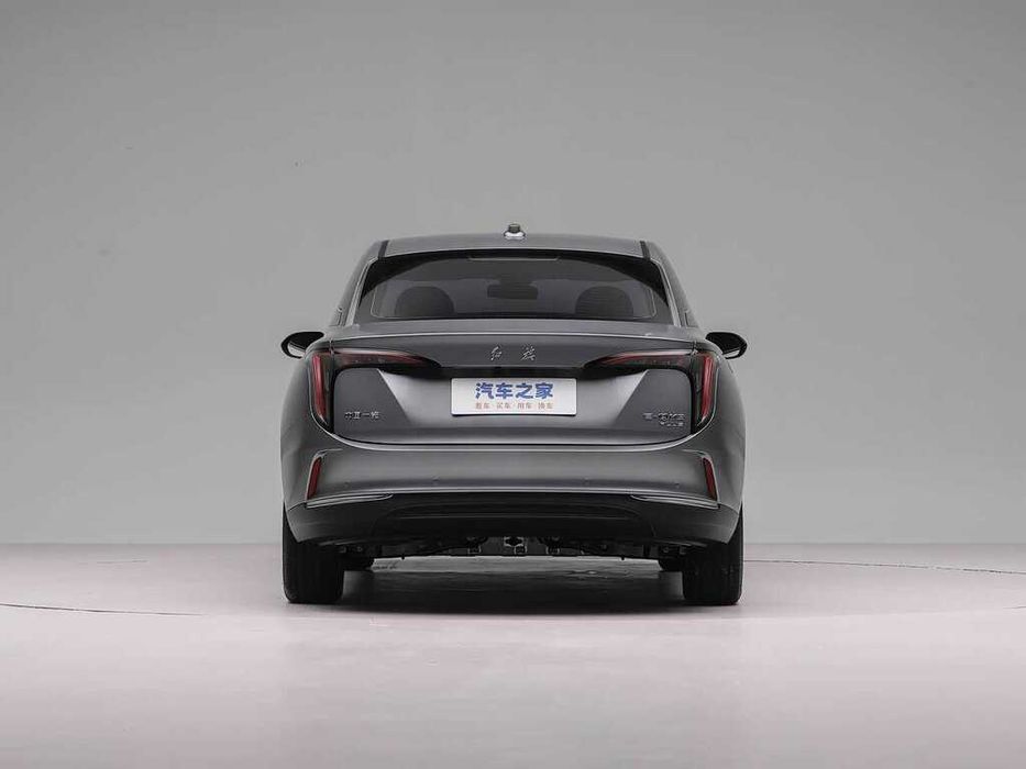 Hongqie E-QM5 500km pod zakaz