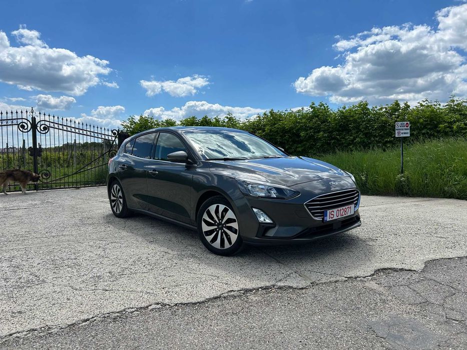 FORD Focus 2021 — imagine 5