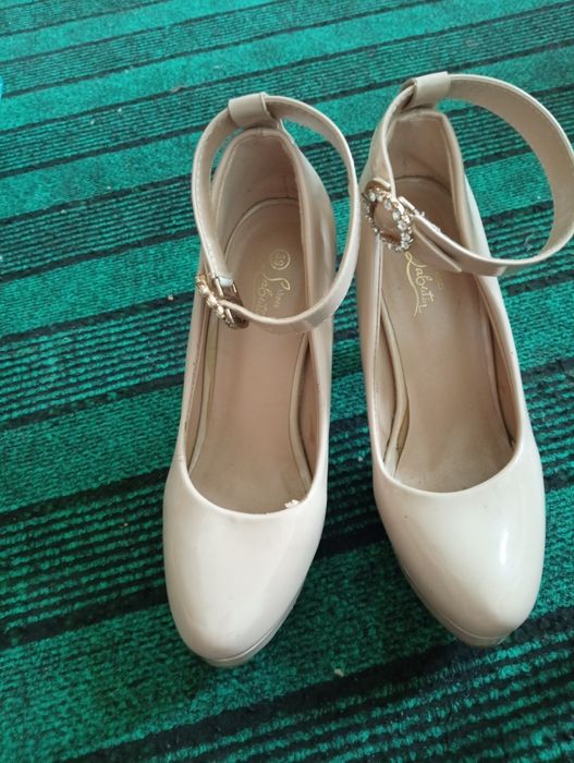 Holati yangi alo darajada