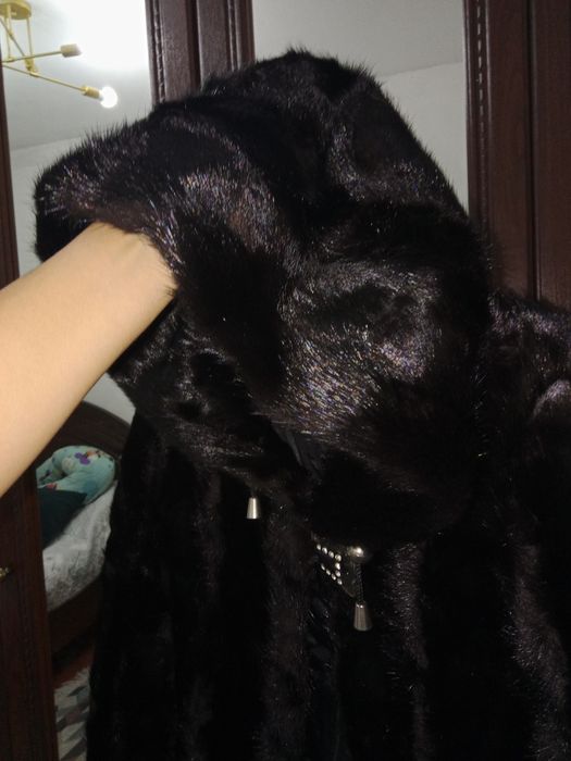 Норковая шуба с капюшоном