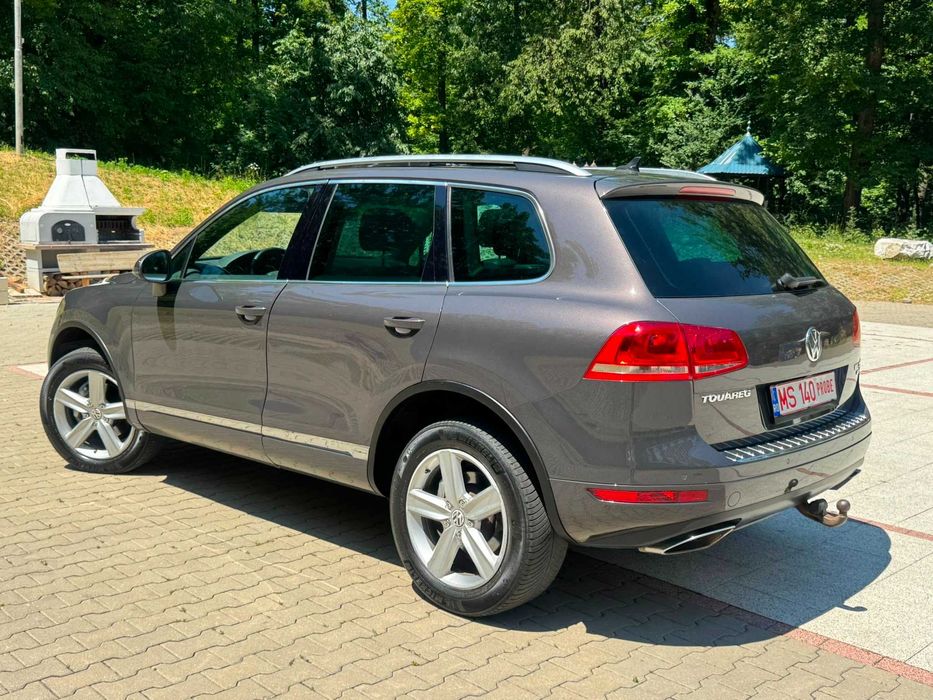 Volkswagen Touareg - 2011 - 3.0 TDI - Cod motor CASA - 240 cp - Euro 5 - Bi-Xenon - Piele - Navi - Cash sau Rata