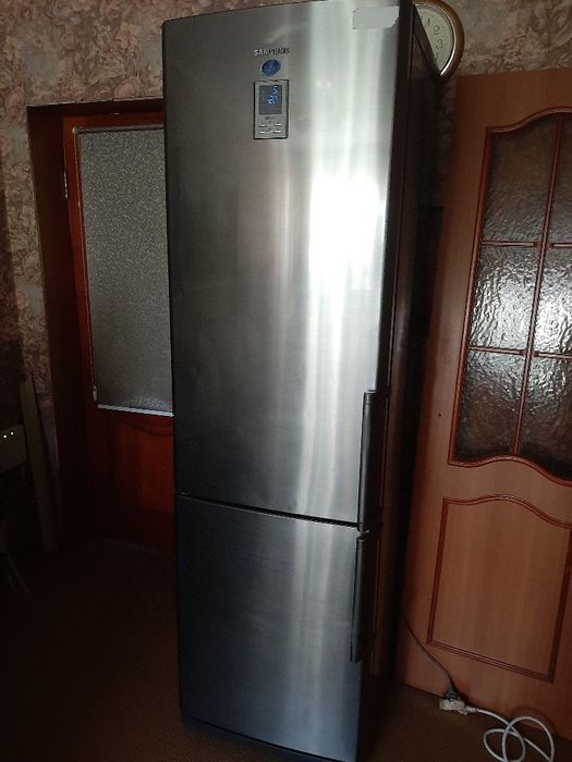 Продам хололильник