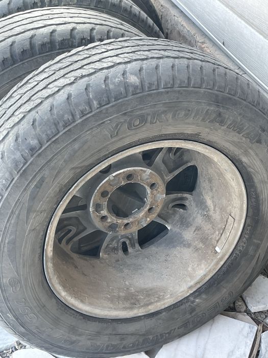 автошина б/у  265/65 17
