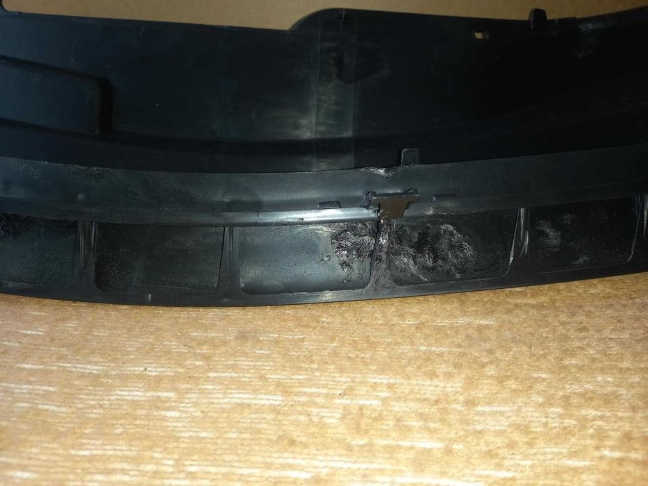 Grila neagra fara semn Opel Astra H 5usi Non Facelift -OUTLET