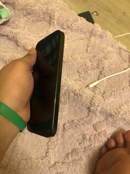 Iphone 16 pro 256 гб , коробки нет