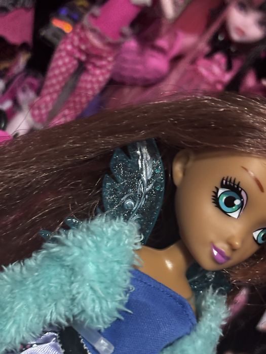 кукла винкс лейла