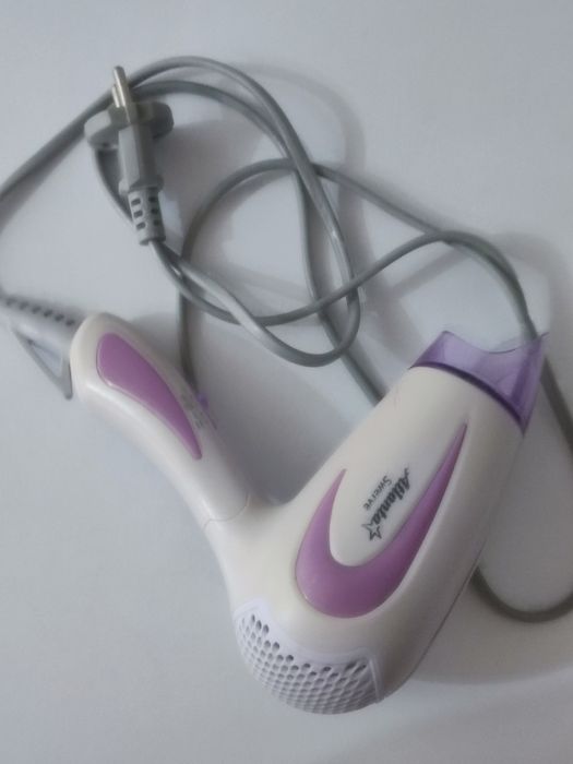 Фен компактный,но мощность хватает