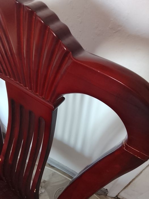 Стулья натуральное дерево 4 штуки