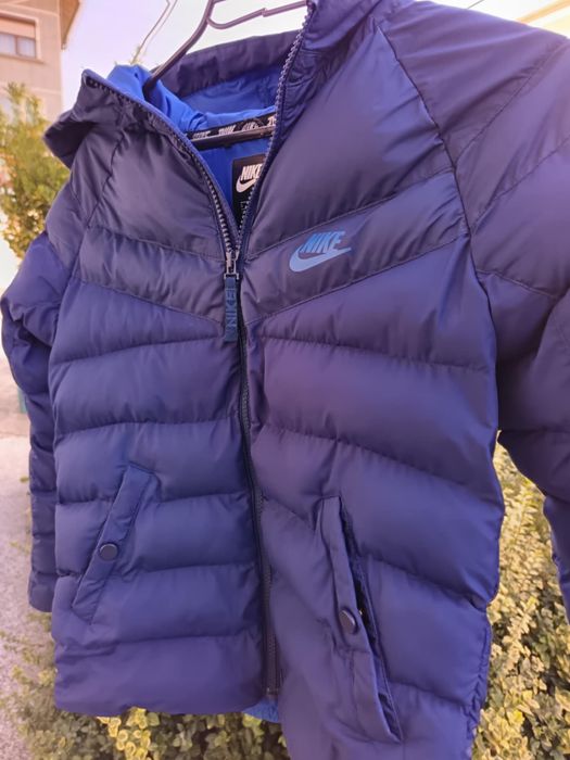 Продавам яке на nike!