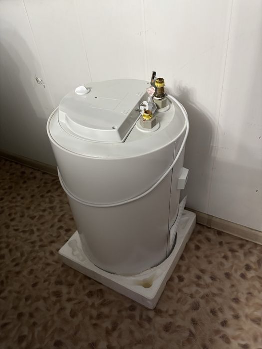 Продается водонагреватель