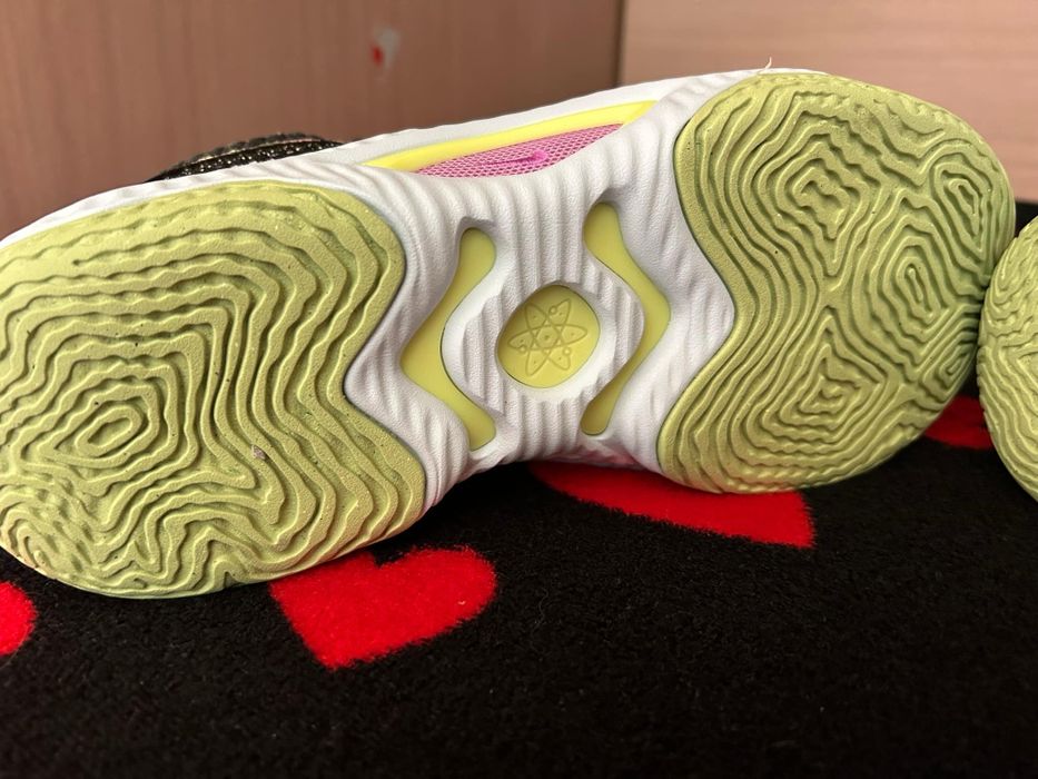 Мъжки маратонки NIKE Cosmic Unity 3