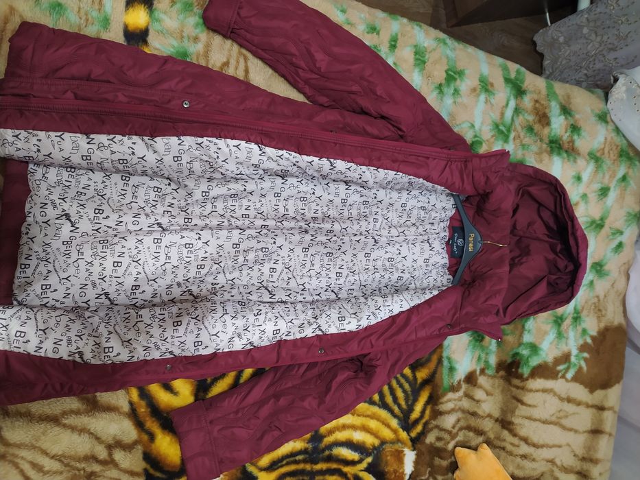 Женское пальто демисезонное