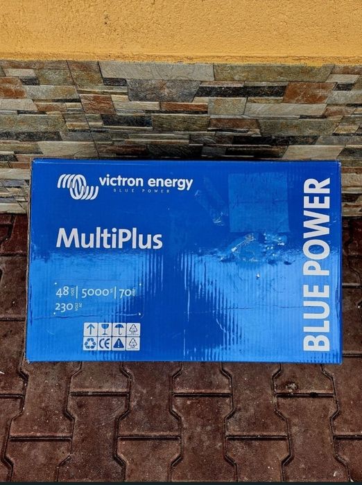 Invertor Victron MultiPlus  48/5000/70-50 - NOU