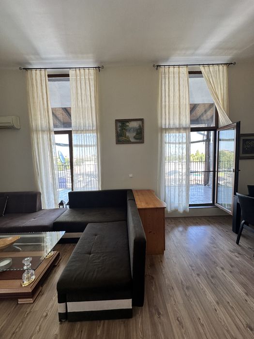 Дава се под наем Двустаен апартамент в Хасково, Център - 105 кв.м за 408 € - Снимка #12