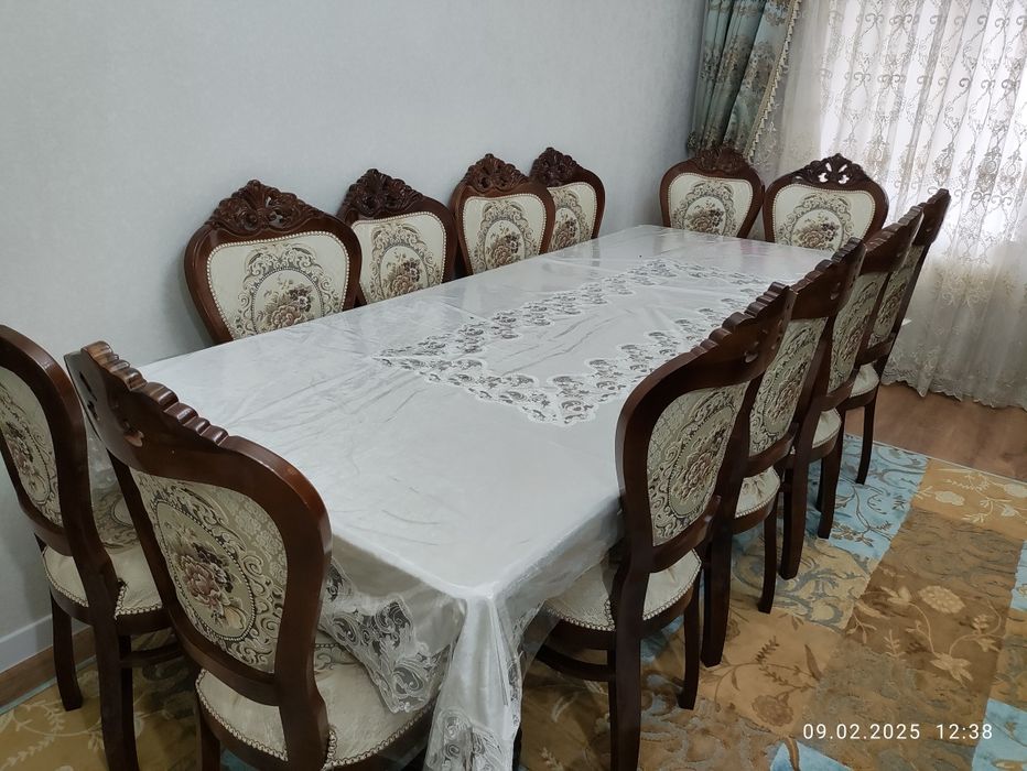 Продается комплект гостиной мебели