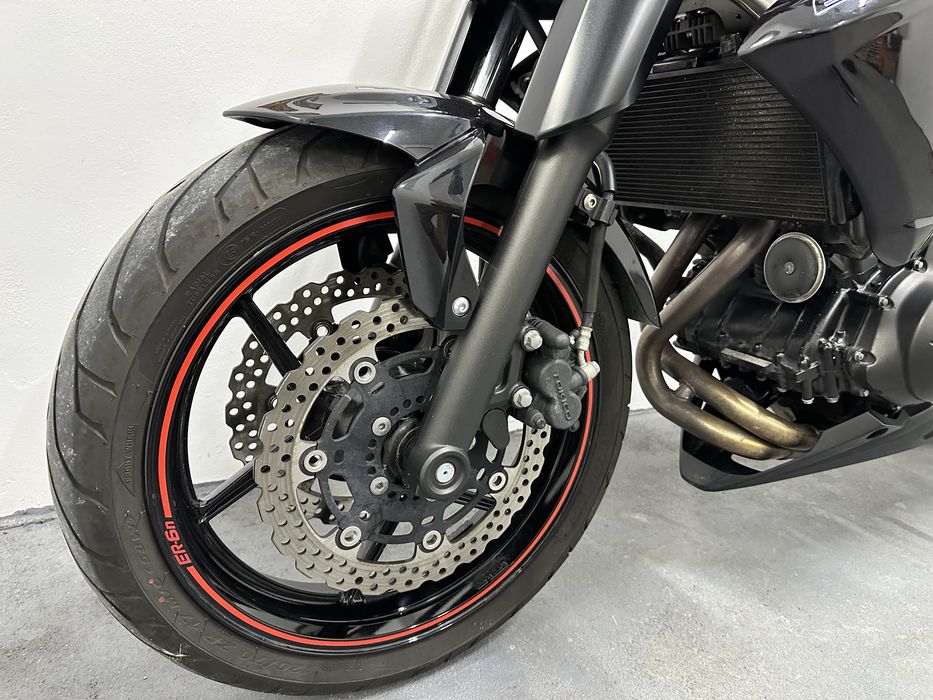 Kawasaki ER6N. 53kw.